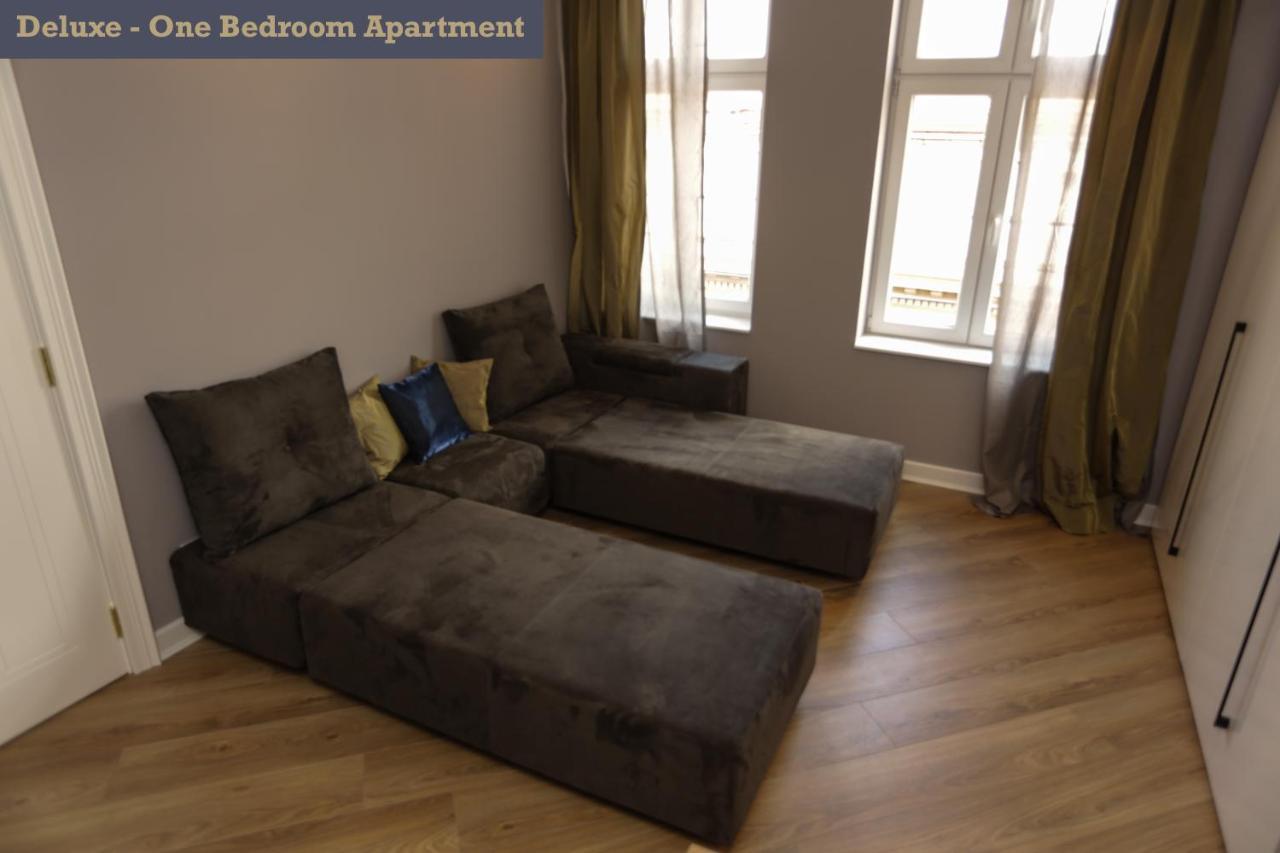 Moment Boutique Apartments Belgrado Exterior foto